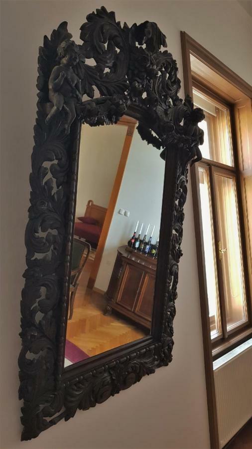 Luxury Apartment In The Heart Of Varaždin Extérieur photo