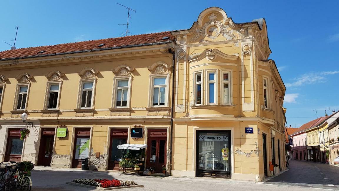 Luxury Apartment In The Heart Of Varaždin Extérieur photo